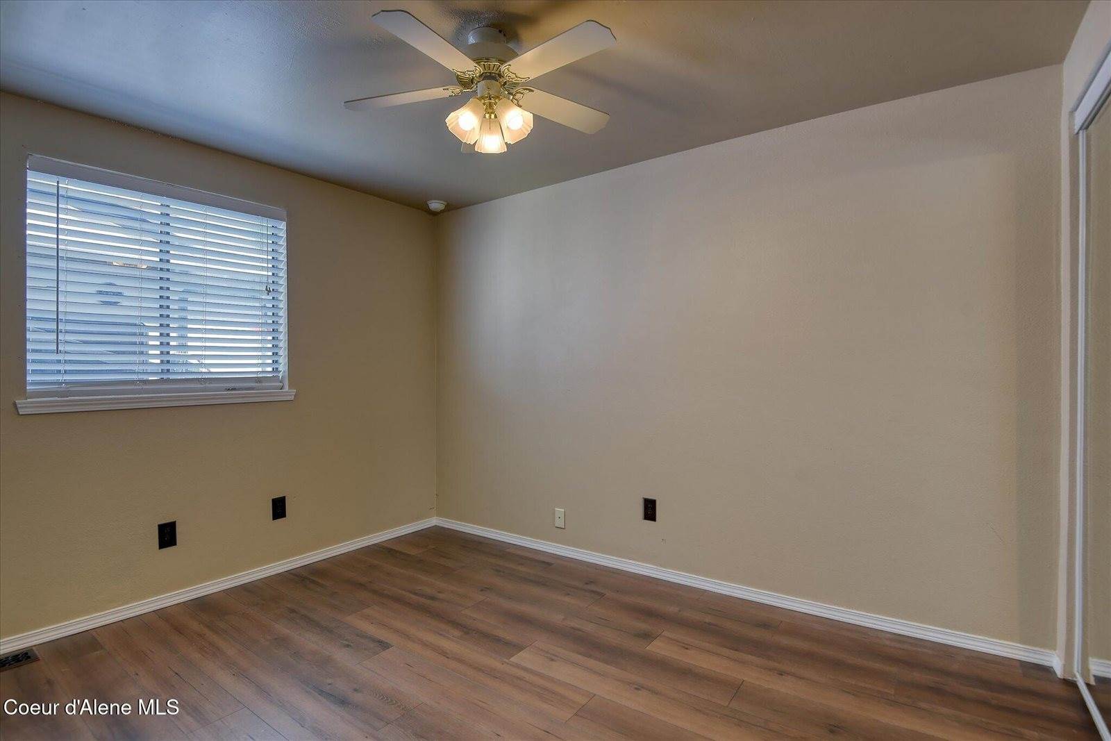1911 East Sundance Dr, Post Falls, ID 83854