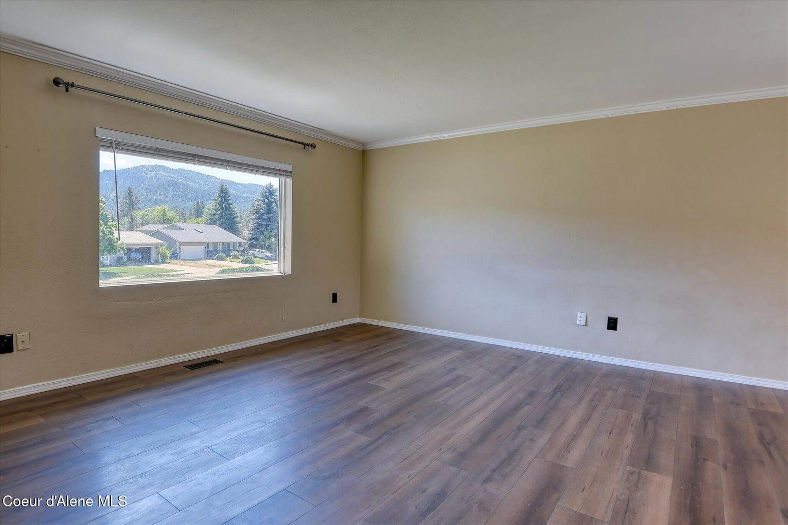 1911 East Sundance Dr, Post Falls, ID 83854