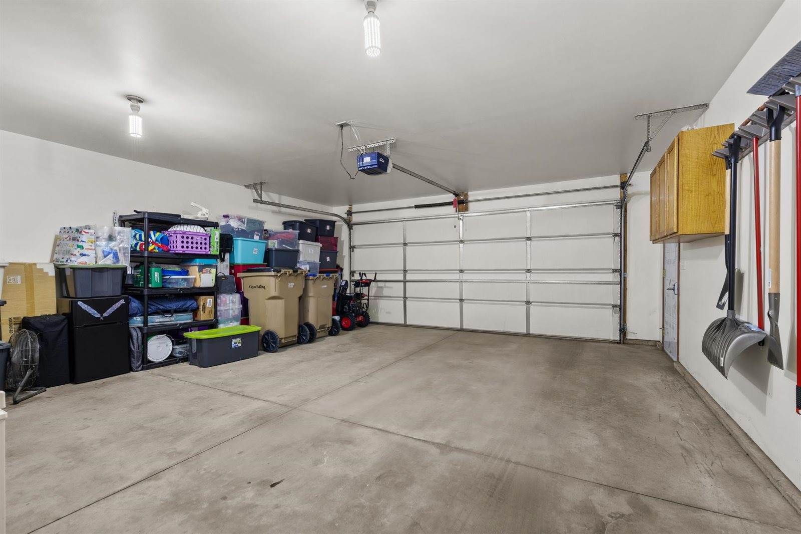 632 19th Ave SE, Minot, ND 58701