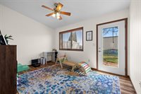 632 19th Ave SE, Minot, ND 58701