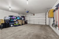 632 19th Ave SE, Minot, ND 58701