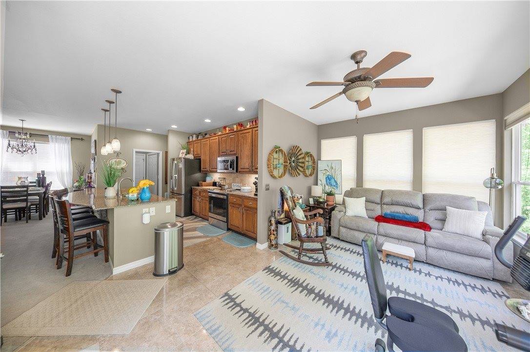 23 Parkridge Drive, Bella Vista, AR 72715