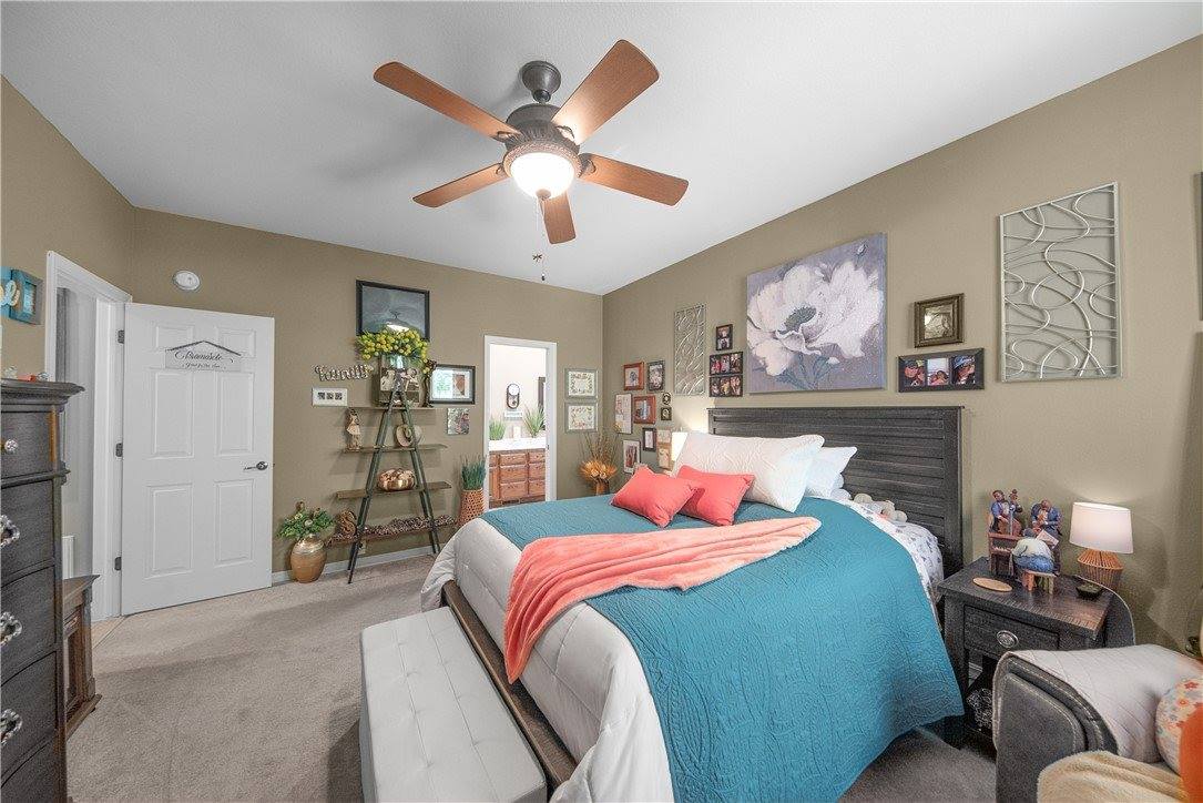 23 Parkridge Drive, Bella Vista, AR 72715