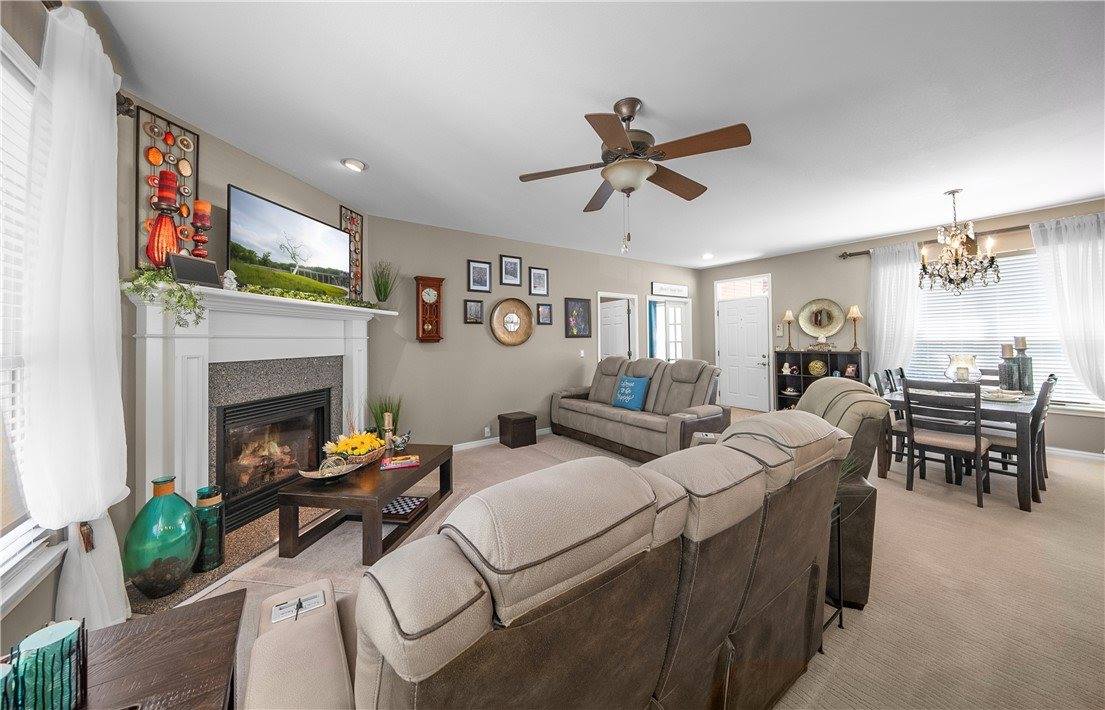 23 Parkridge Drive, Bella Vista, AR 72715