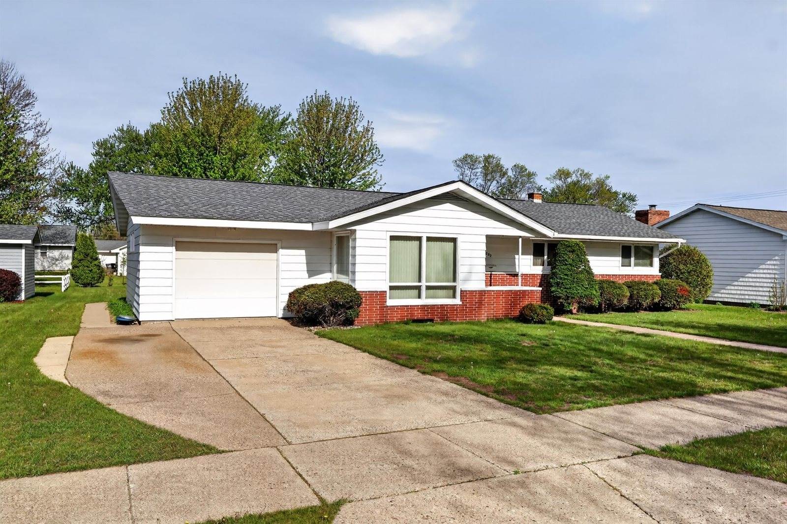 330 S 18th Street, Wisconsin Rapids, WI 54494