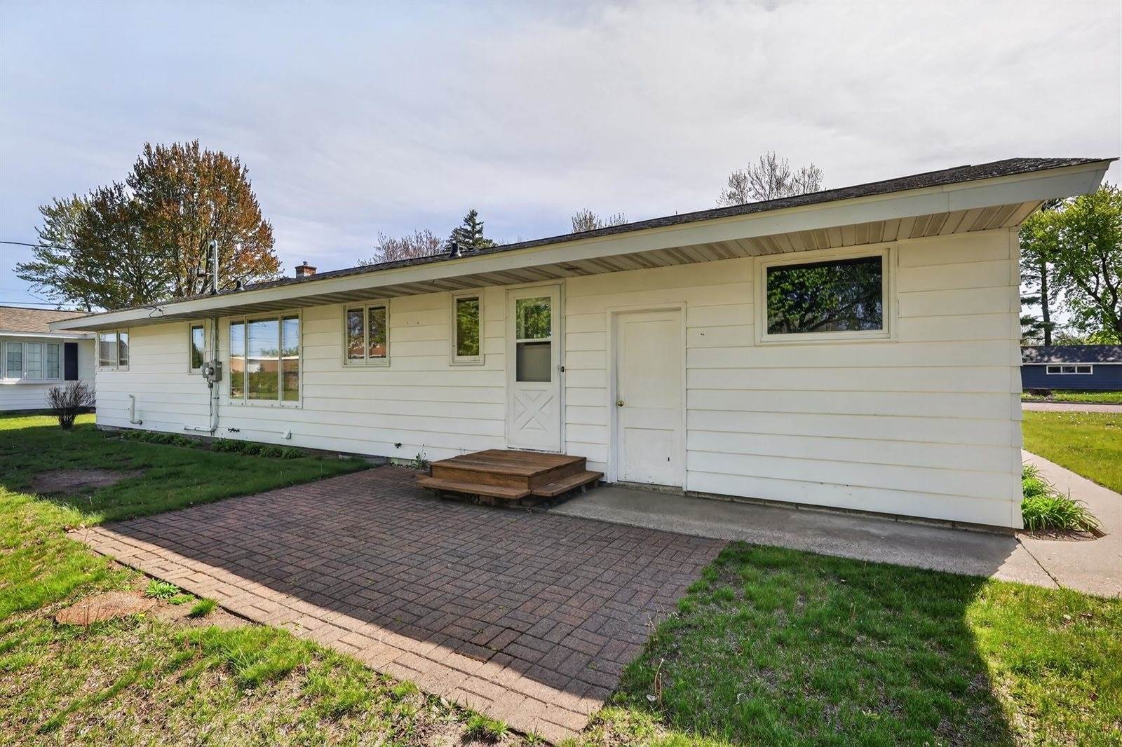 330 S 18th Street, Wisconsin Rapids, WI 54494
