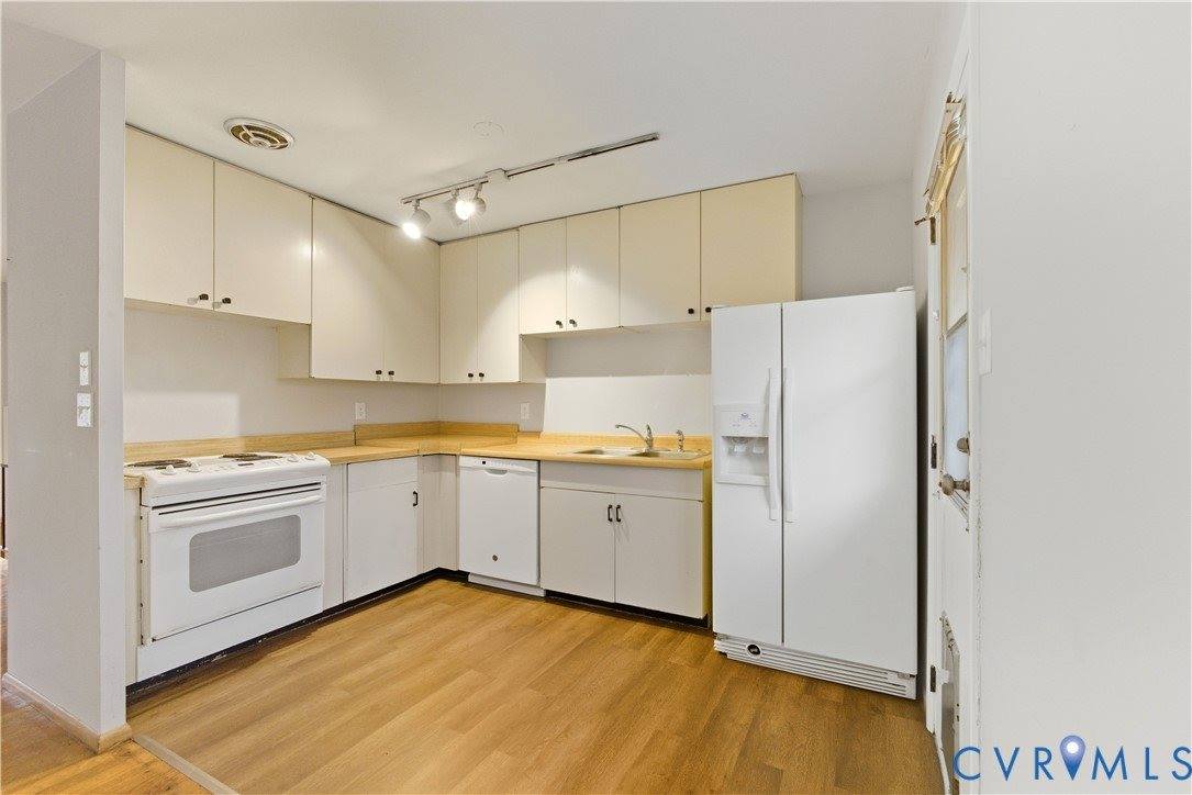 2233 Lancers Boulevard, Chesterfield, VA 23224