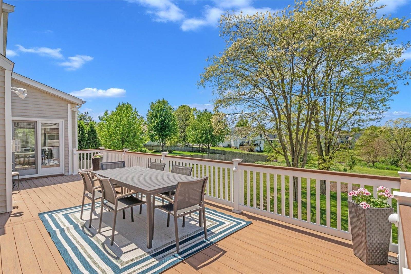 4980 Brittany Court, Bettendorf, IA 52722