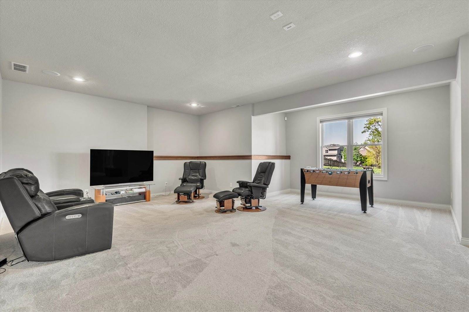 4980 Brittany Court, Bettendorf, IA 52722
