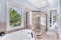 4980 Brittany Court, Bettendorf, IA 52722