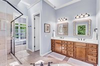 4980 Brittany Court, Bettendorf, IA 52722