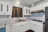 1306 Greenbriar Dr, Longview, TX 75604