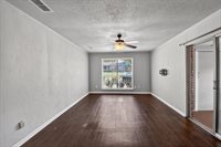 1306 Greenbriar Dr, Longview, TX 75604