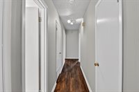 1306 Greenbriar Dr, Longview, TX 75604
