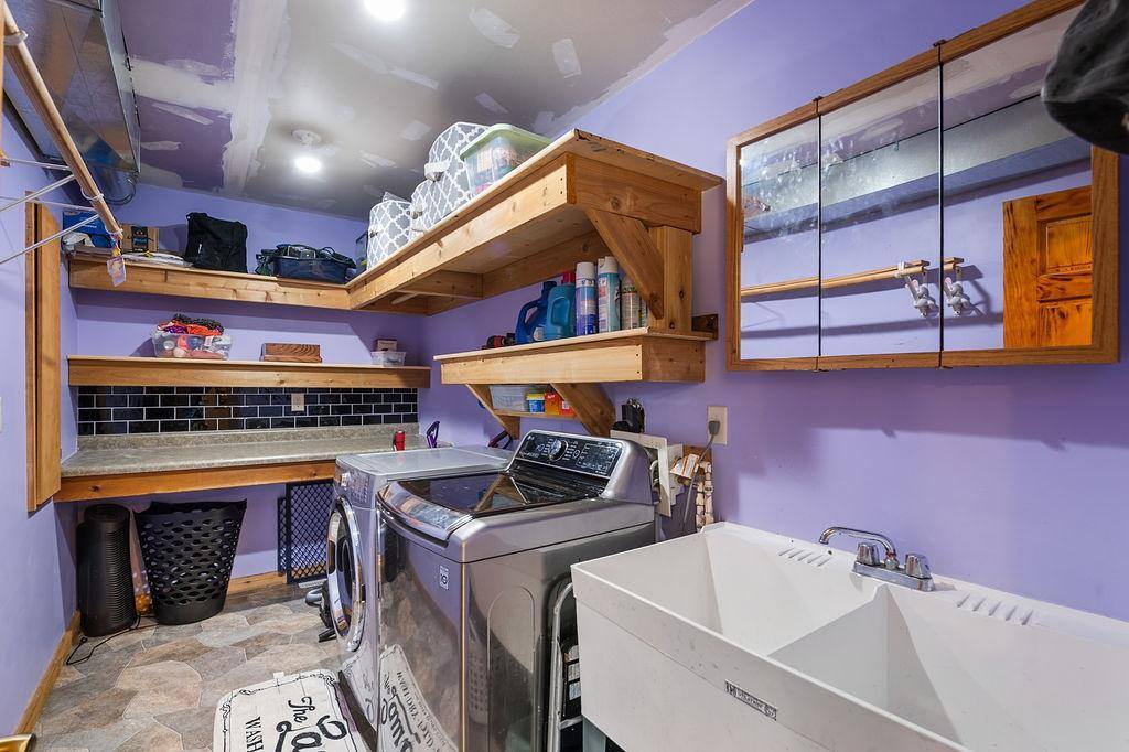 3874 County Road 138, Barnum, MN 55707
