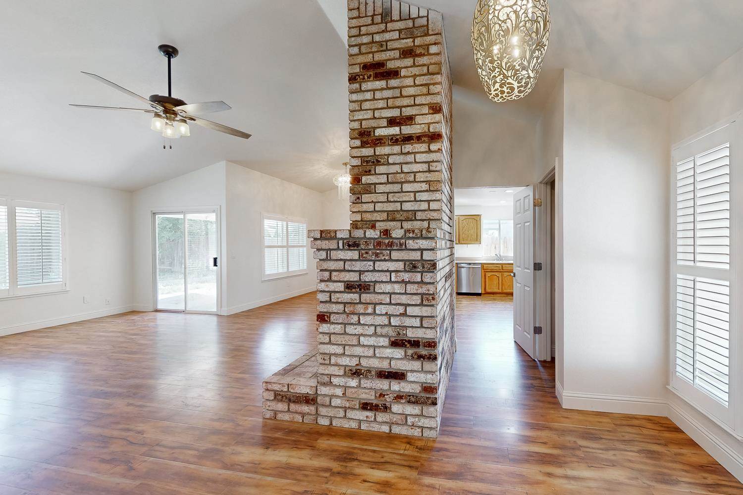 1751 Corsica Drive, Yuba City, CA 95993