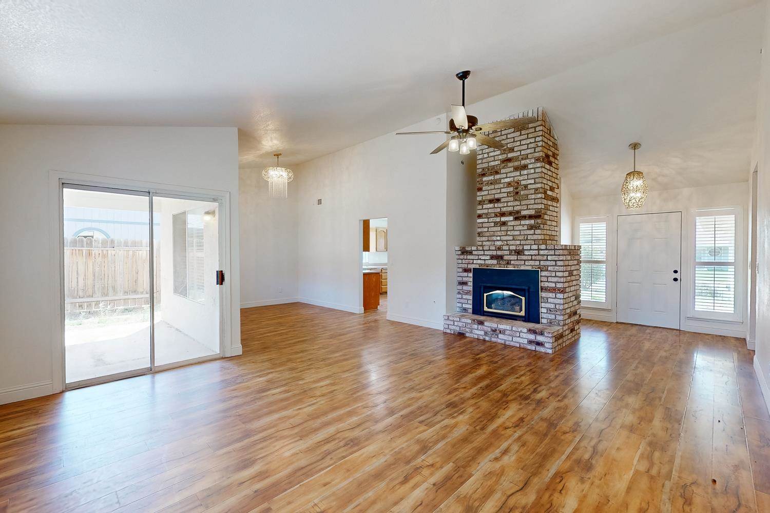 1751 Corsica Drive, Yuba City, CA 95993