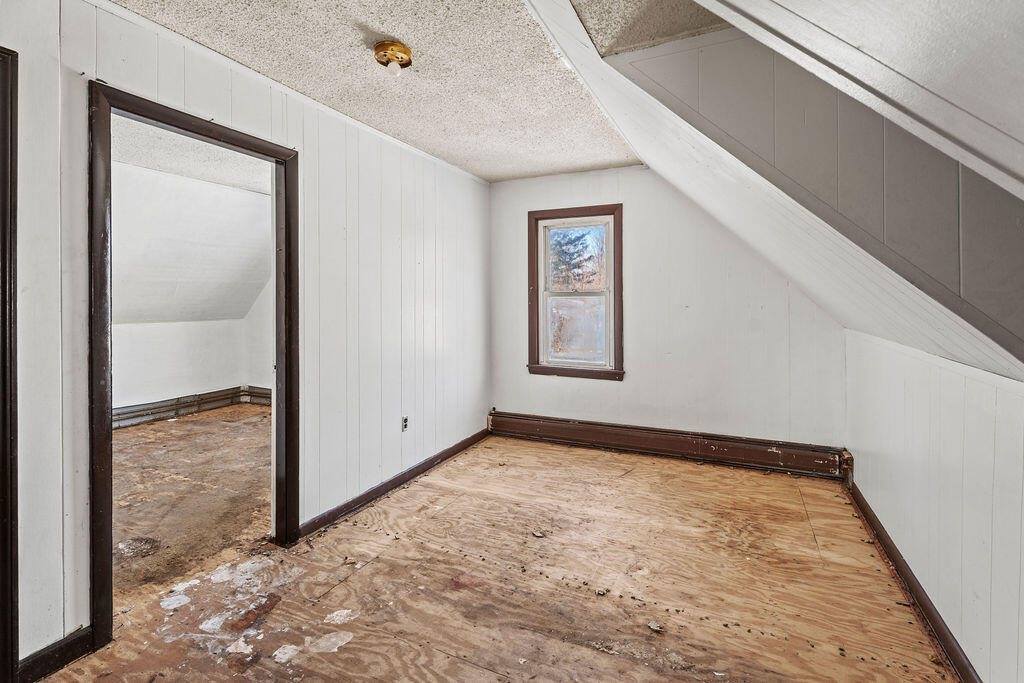 82 Summer Street, Dover-Foxcroft, ME 04426