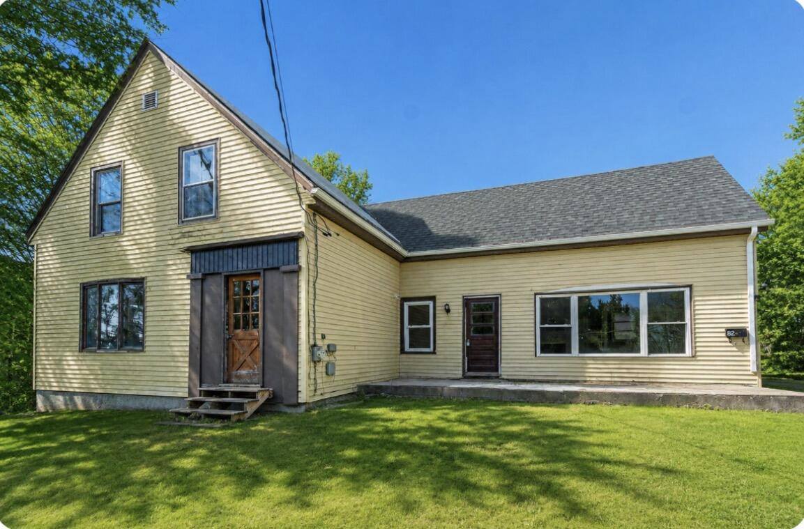 82 Summer Street, Dover-Foxcroft, ME 04426
