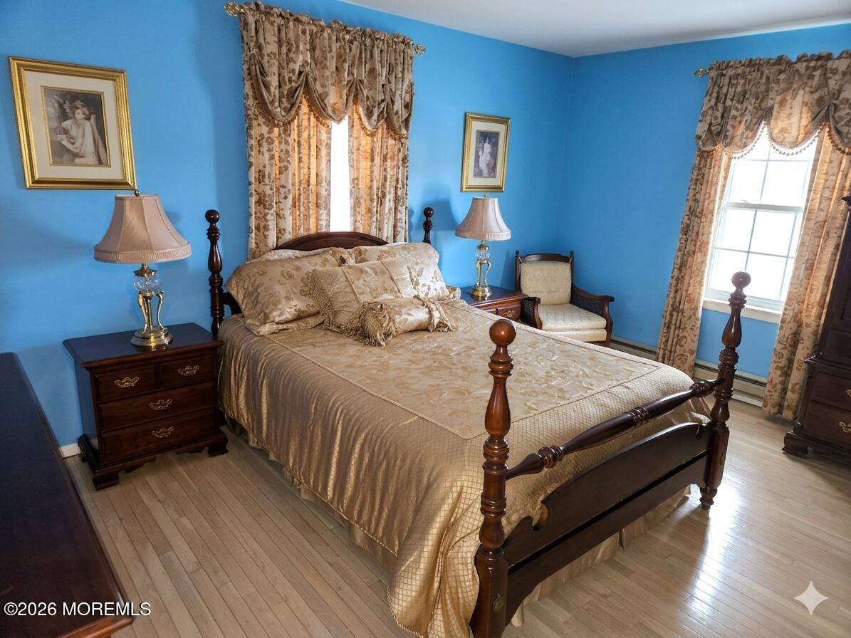 300 Pennington Court, Toms River, NJ 08753