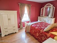 300 Pennington Court, Toms River, NJ 08753