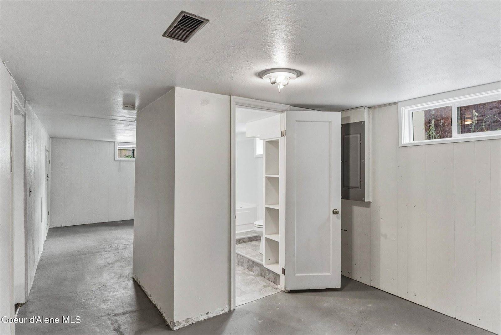 920 North 15th St, Coeur d'Alene, ID 83814
