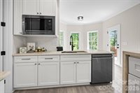 1378 Valhalla Drive, Denver, NC 28037