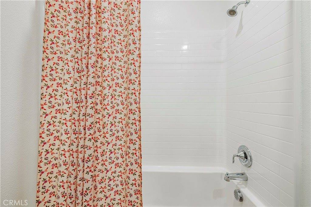 22838 Concord, Saugus, CA 91350