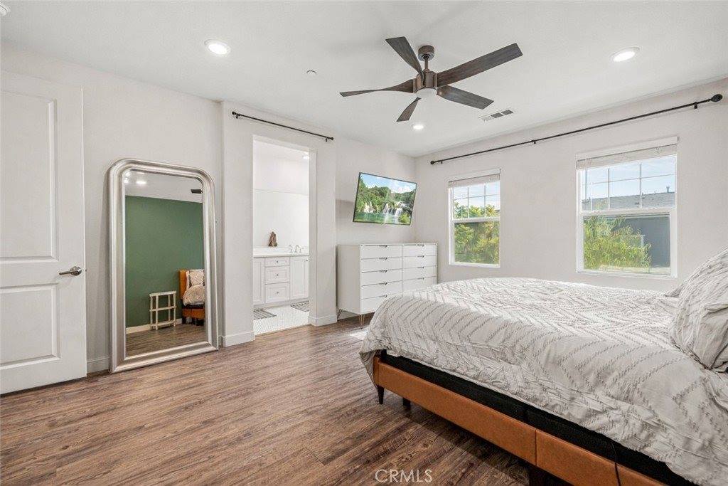 22838 Concord, Saugus, CA 91350
