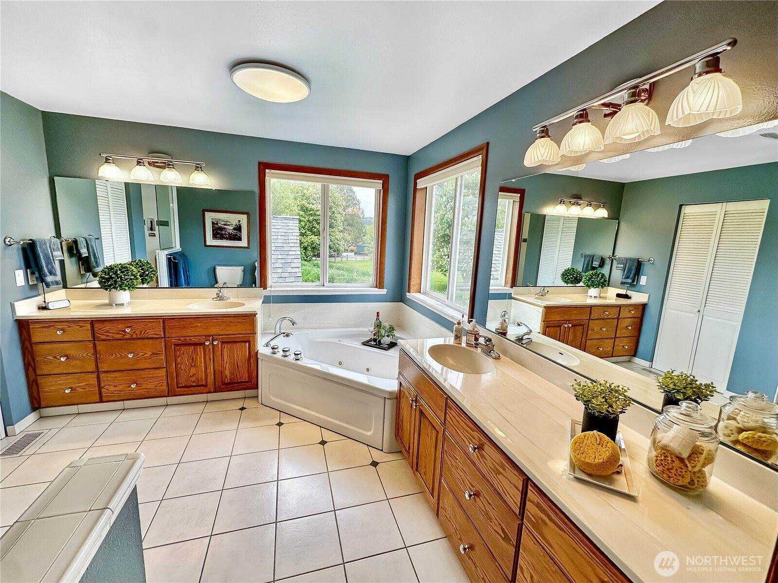 15210 106th Street East, Puyallup, WA 98374