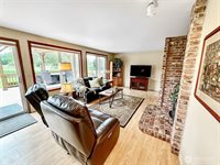 15210 106th Street East, Puyallup, WA 98374