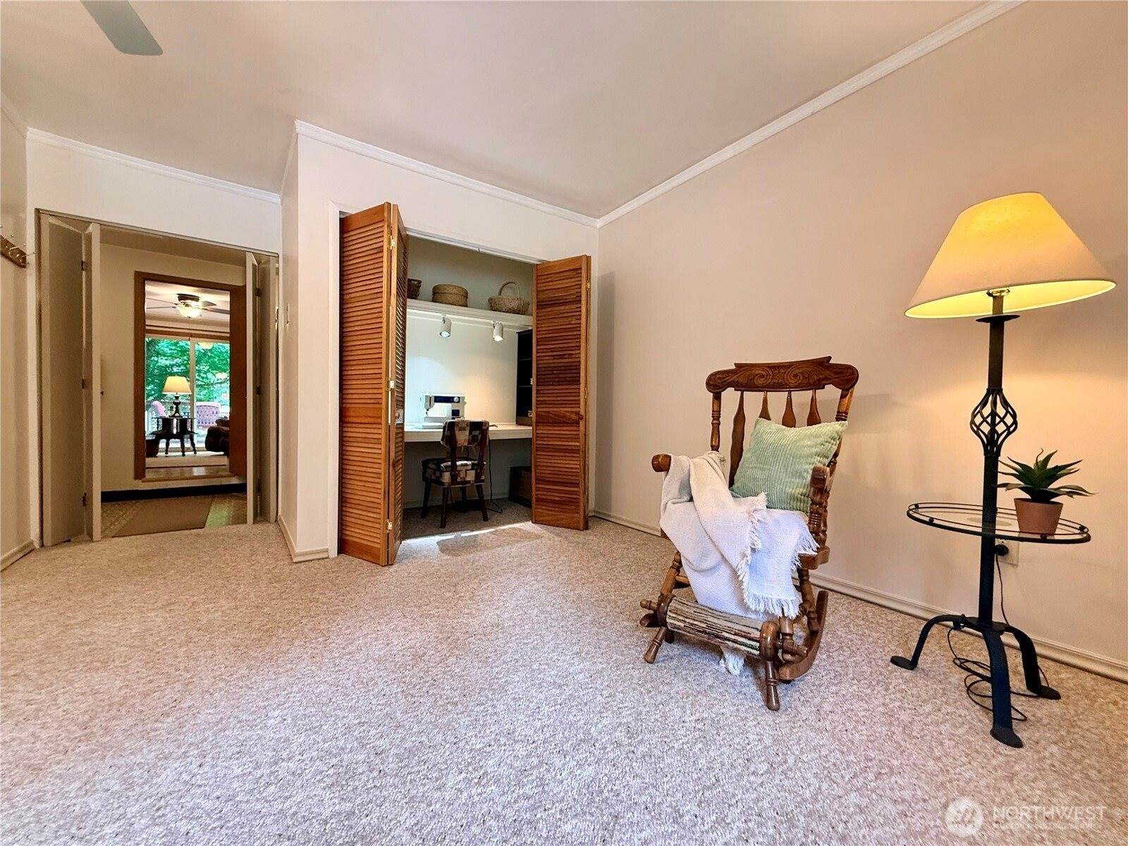 31808 Hinkleman Road South, Roy, WA 98580