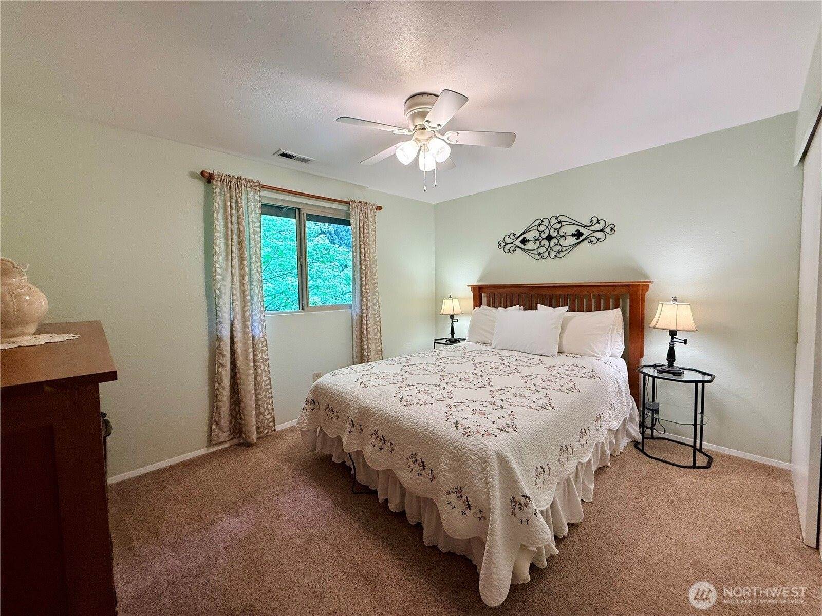 31808 Hinkleman Road South, Roy, WA 98580