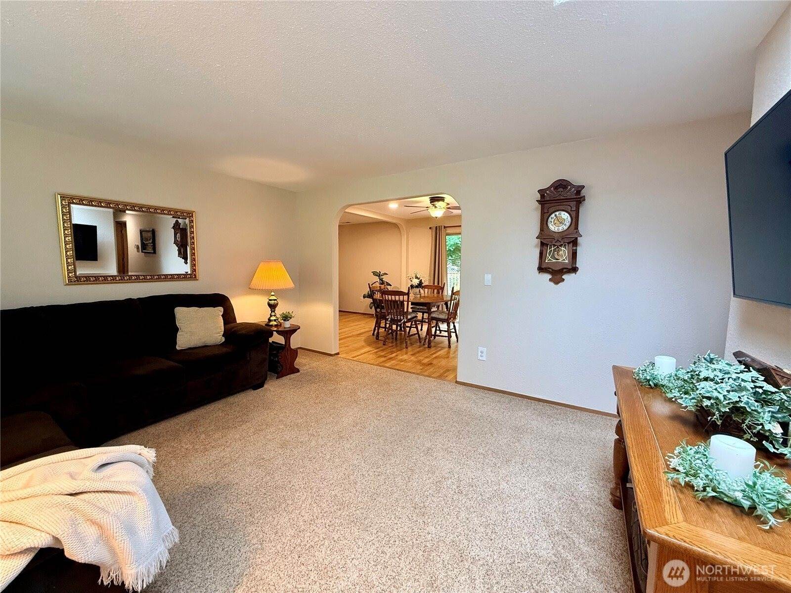 31808 Hinkleman Road South, Roy, WA 98580