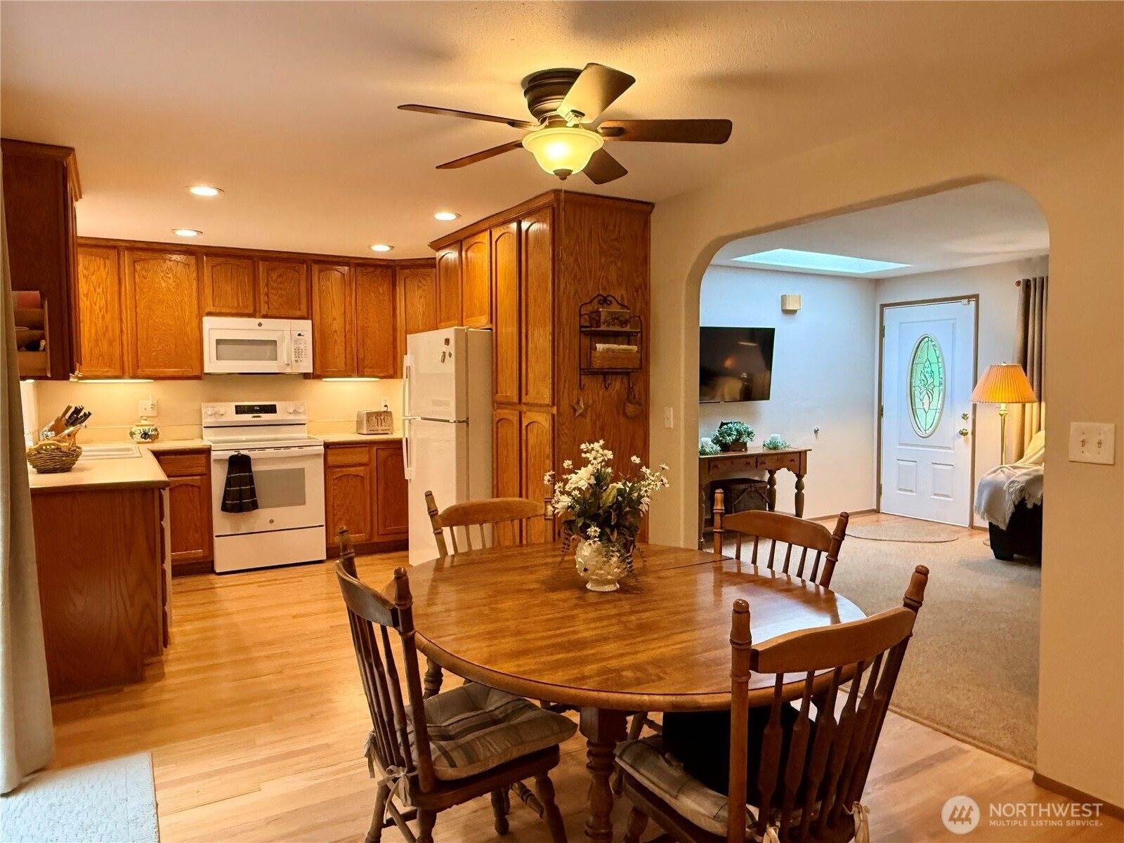 31808 Hinkleman Road South, Roy, WA 98580