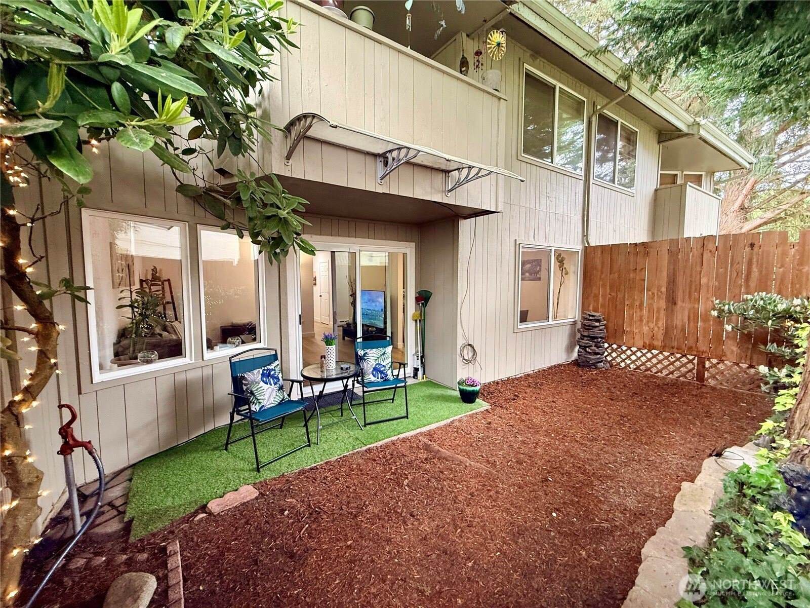 7901 196th Street SW, Edmonds, WA 98026