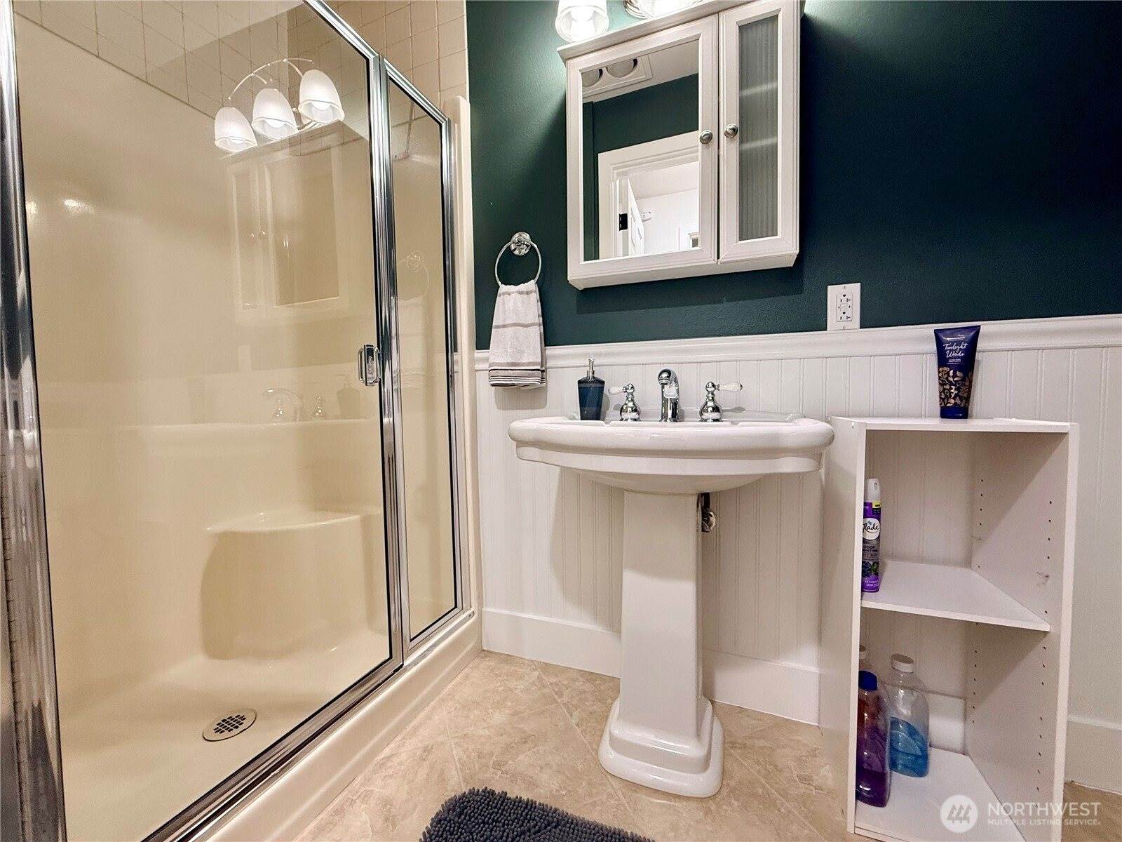 7901 196th Street SW, Edmonds, WA 98026