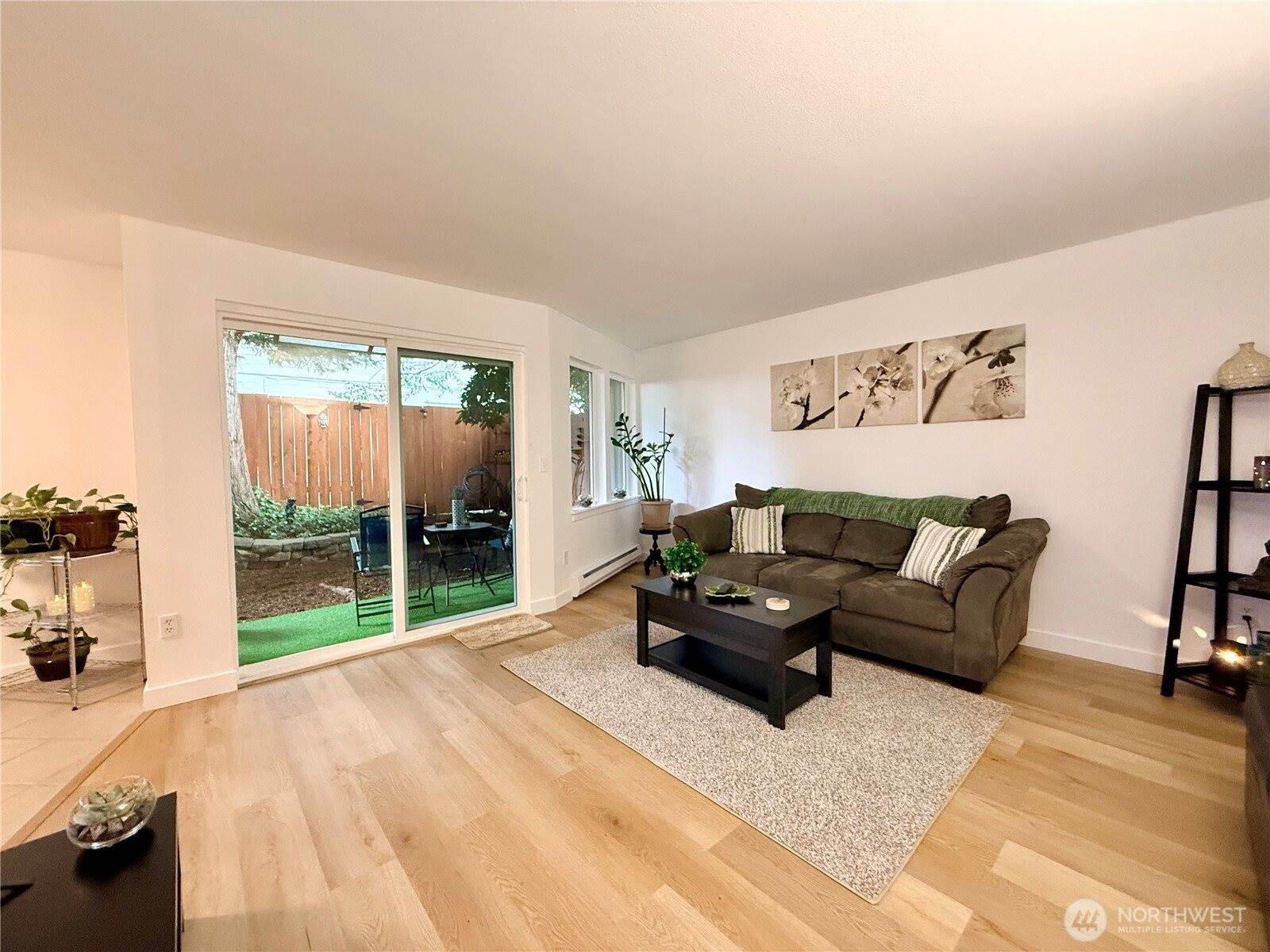 7901 196th Street SW, Edmonds, WA 98026