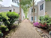 7901 196th Street SW, Edmonds, WA 98026