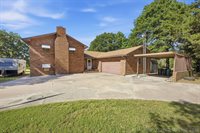 431 East Epley Drive, Stigler, OK 74462