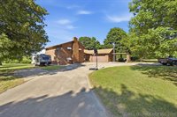 431 East Epley Drive, Stigler, OK 74462