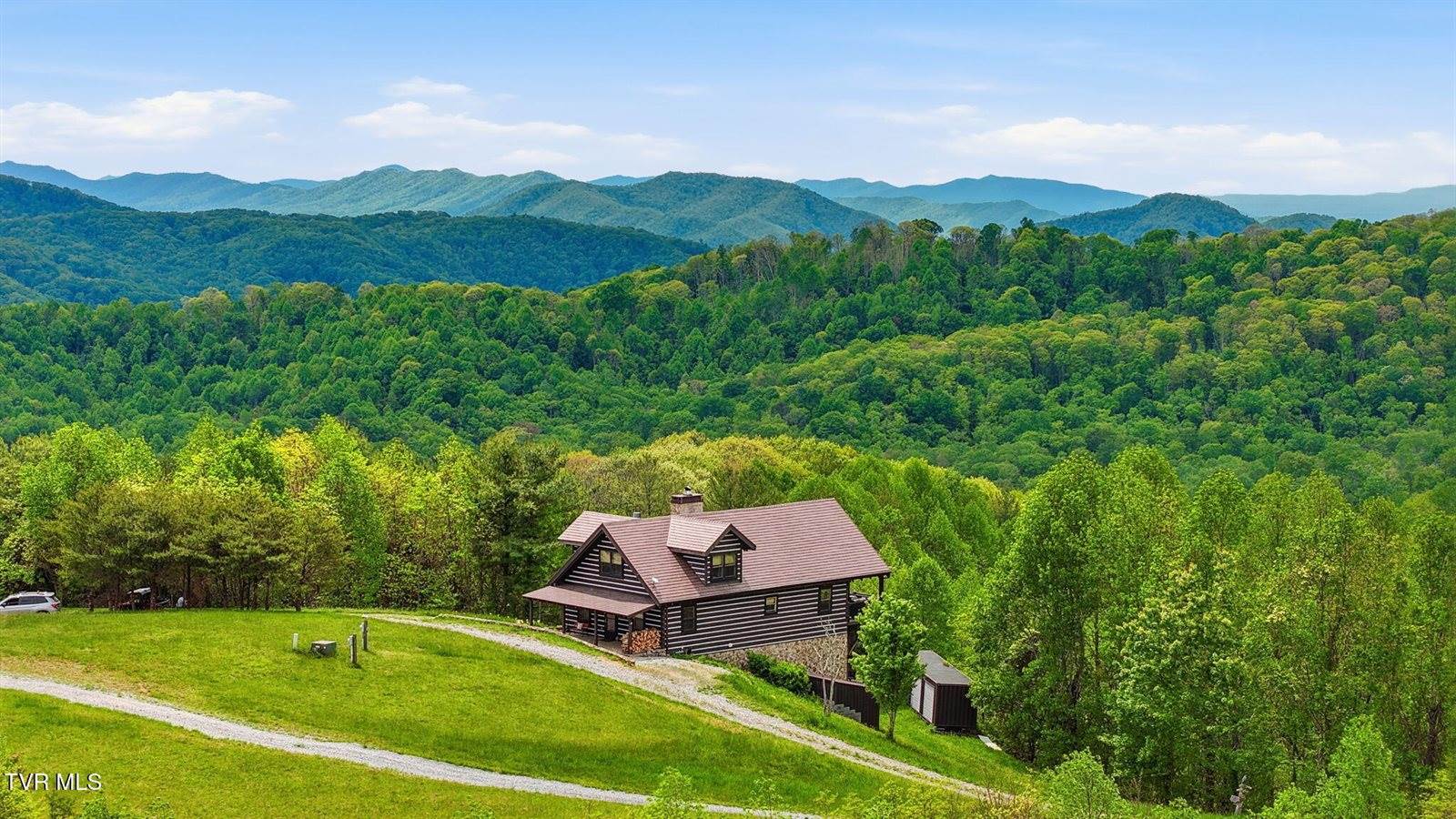 308 Walnut Mountain Farm Loop, Hampton, TN 37658