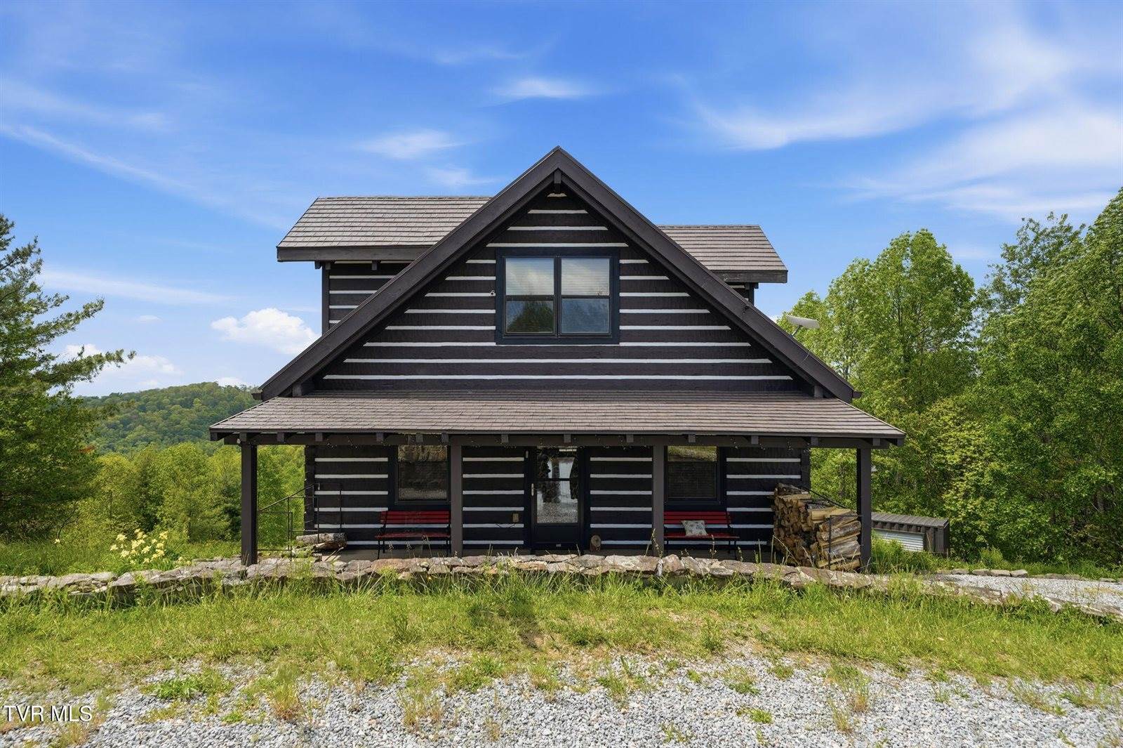 308 Walnut Mountain Farm Loop, Hampton, TN 37658
