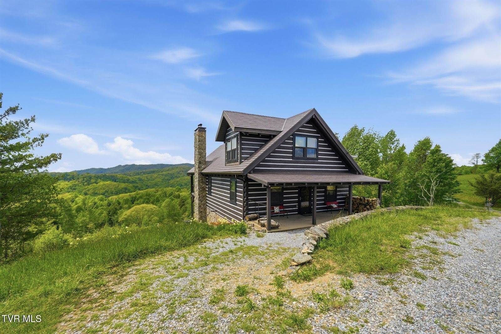 308 Walnut Mountain Farm Loop, Hampton, TN 37658