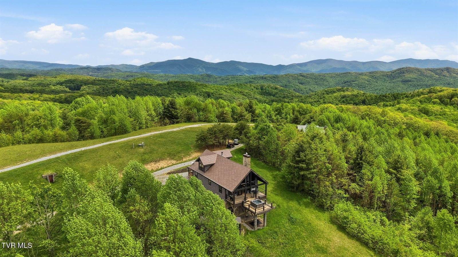 308 Walnut Mountain Farm Loop, Hampton, TN 37658