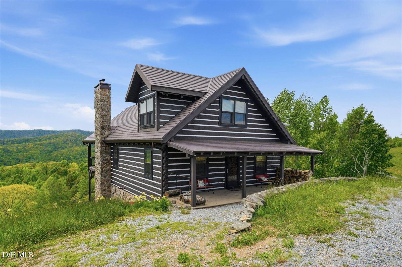 308 Walnut Mountain Farm Loop, Hampton, TN 37658