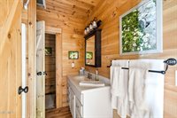 308 Walnut Mountain Farm Loop, Hampton, TN 37658