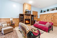 308 Walnut Mountain Farm Loop, Hampton, TN 37658