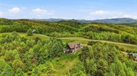 308 Walnut Mountain Farm Loop, Hampton, TN 37658