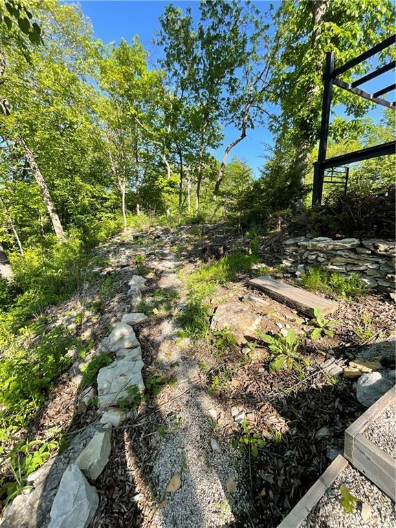 Lakecrest Drive, Excelsior Springs, MO 64024